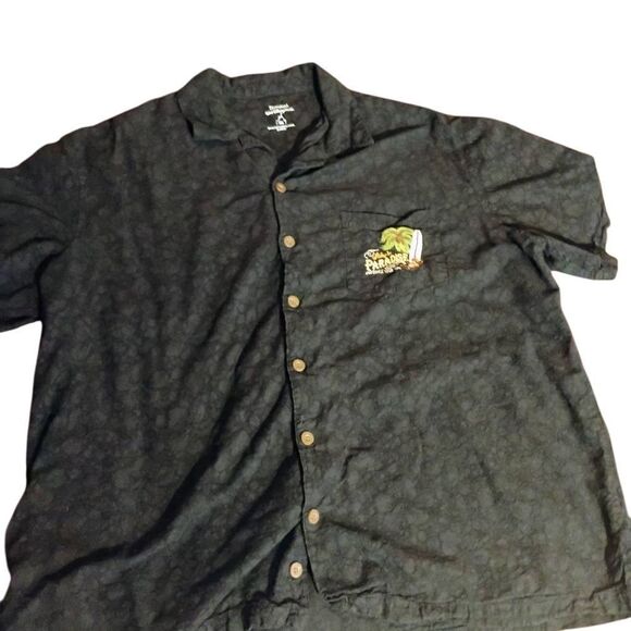 Mickey in Paradise Graphic Shirt - Picture 4 of 8